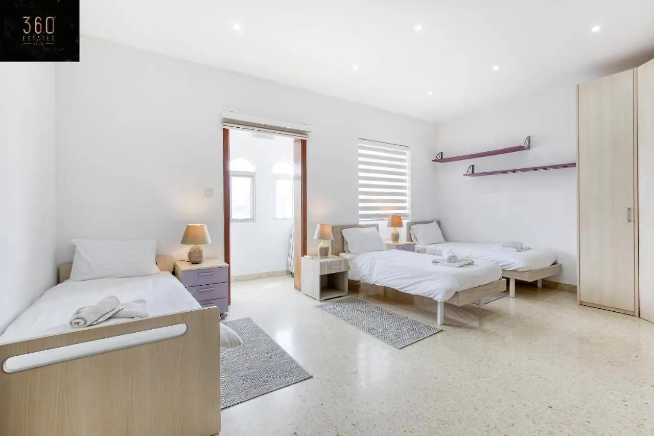 Apartament Marina View Apt Slps 9 With Private Terrace & Bbq By 360 Estates Ta Xbiex Malta